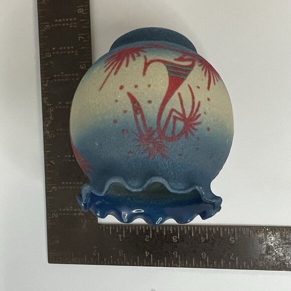 Native American Navajo Dine Kokopelli Feathers Sand over Glass Art Vase Signed - Picture 10 of 11